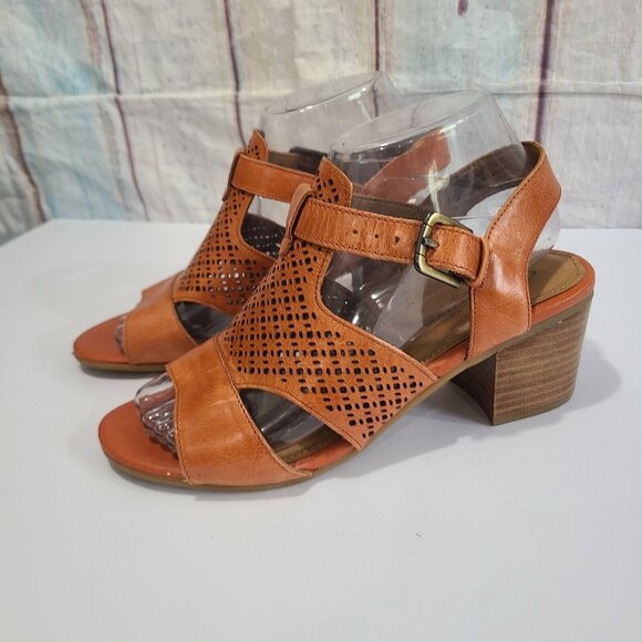 Comfortiva With Pillowtop Womens Open Toe Block Heels Size 7W - Picture 2 of 9